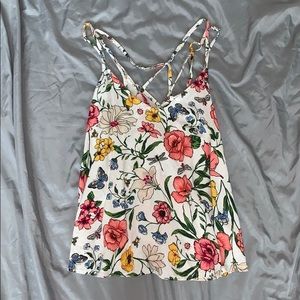 Hollister Flower Tank